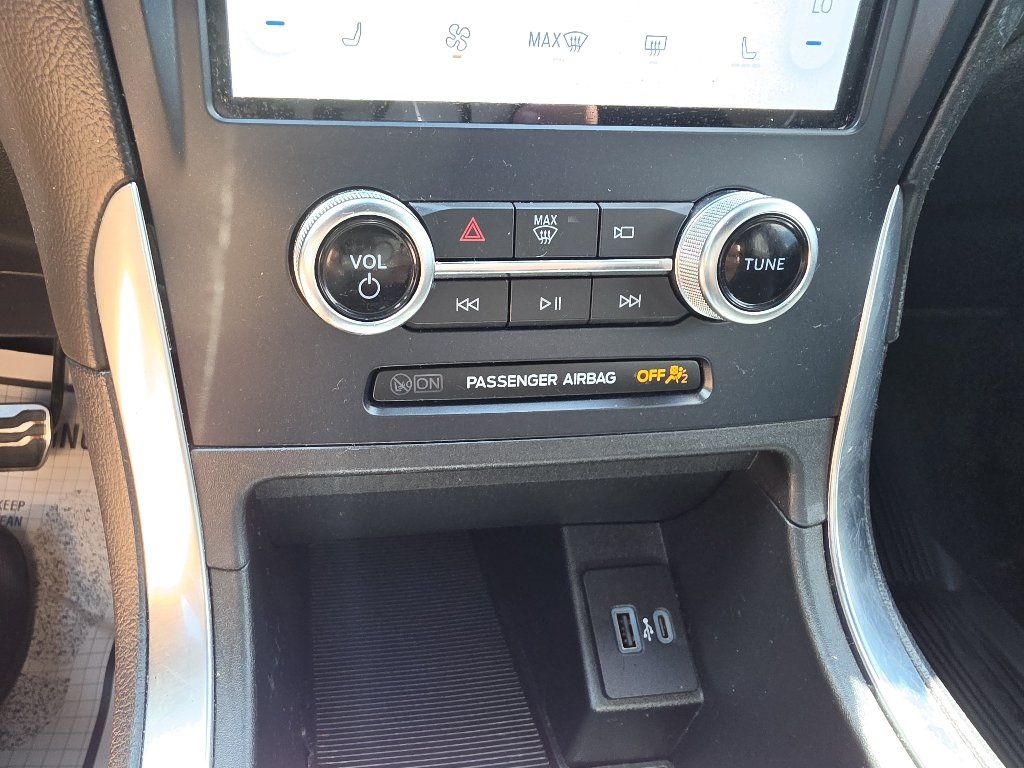Used 2023 Ford Edge ST AWD/4WD image 31