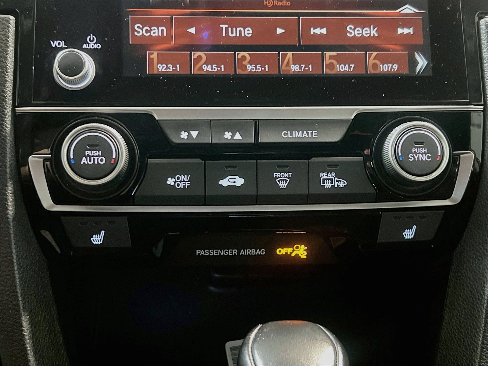 Used 2020 Honda Civic EX image 11