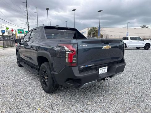 New 2026 Chevrolet Silverado EV LT image 5