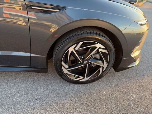 Used 2024 Hyundai Sonata SEL w/ Convenience Package image 37