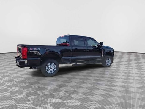 Used 2025 Ford F250 XLT w/ FX4 Off-Road Package image 8