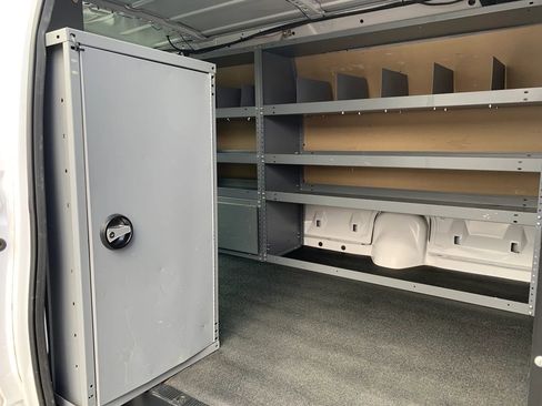 Used 2012 Ford E-150 and Econoline 150 image 25