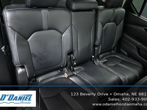 Used 2024 Honda Pilot Touring image 45