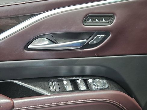 Used 2021 Cadillac Escalade ESV Premium Luxury Platinum AWD/4WD image 26