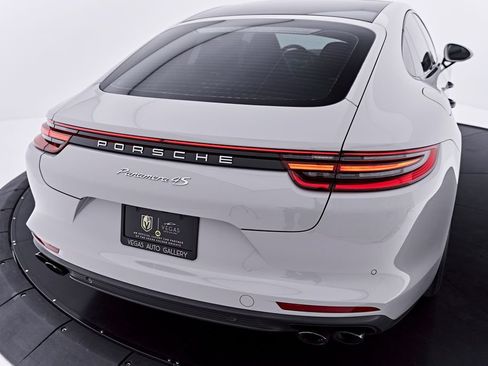 Used 2018 Porsche Panamera 4S AWD/4WD image 21