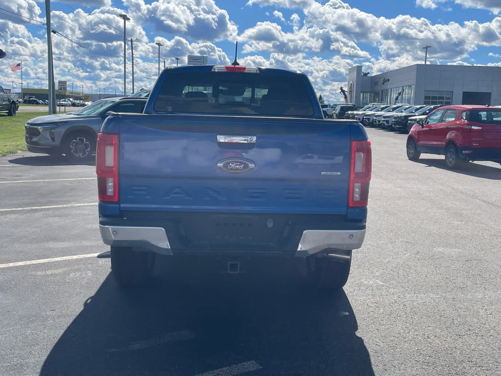 Used 2019 Ford Ranger XLT w/ Equipment Group 302A Luxury AWD/4WD image 4
