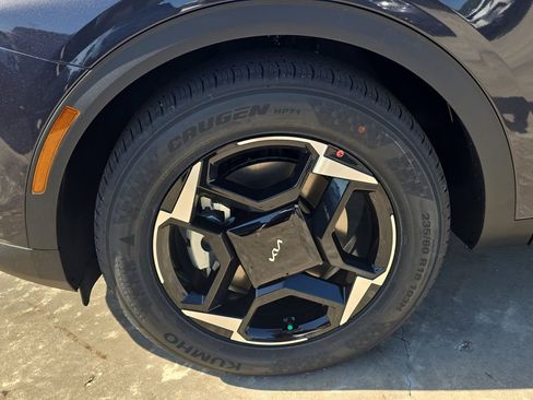 New 2026 Kia Sportage EX w/ EX Panorama Roof Package image 38