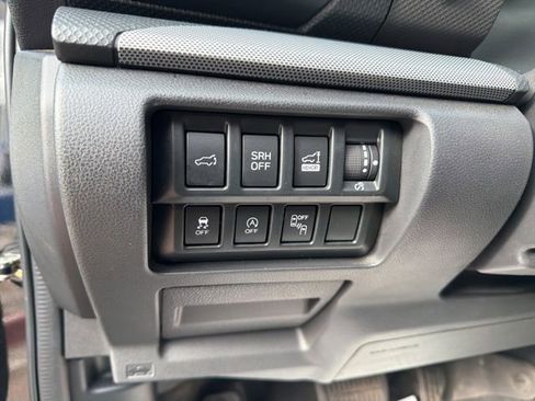 Used 2021 Subaru Forester Limited AWD/4WD image 8
