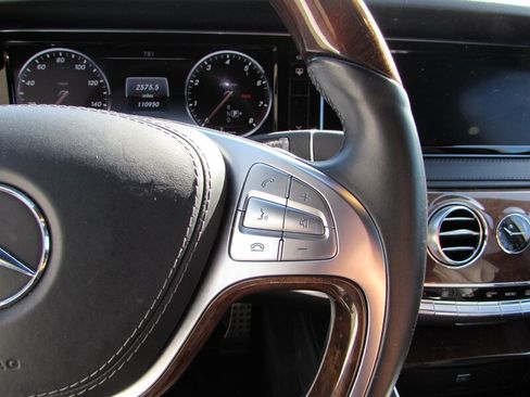 Used 2015 Mercedes-Benz S 550 Sedan image 10