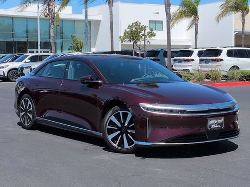 Used 2023 Lucid Air Pure AWD/4WD image 2