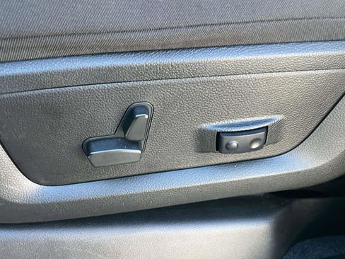 Certified 2024 RAM 2500 Big Horn w/ Bed Utility Group image 17