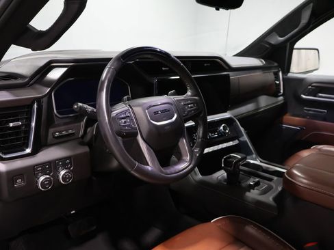 Used 2024 GMC Sierra 1500 Denali Ultimate image 19