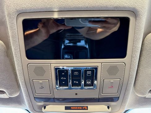 Used 2016 Jaguar XJ L Portfolio image 21