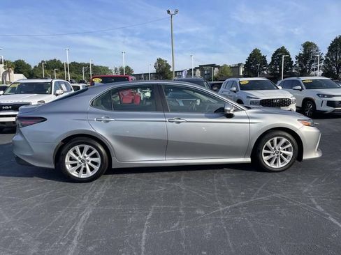 Used 2024 Toyota Camry LE FWD image 8