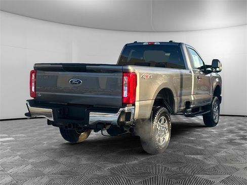 Used 2024 Ford F350 XLT w/ Snow Plow/Camper Package image 5