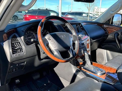 Certified 2018 INFINITI QX80 Base image 16