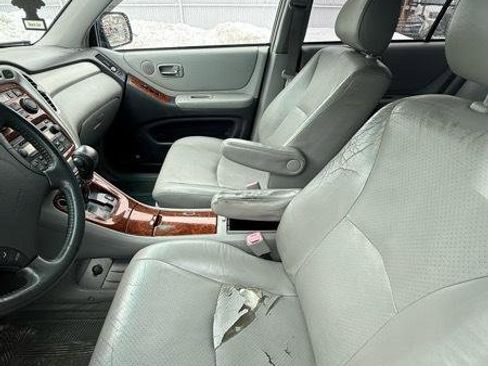 Used 2013 MAZDA MAZDA2 Touring image 3