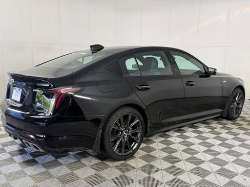 Used 2025 Cadillac CT5 V w/ Technology Package RWD image 9