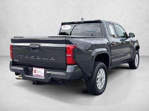 Certified 2026 Toyota Tacoma SR5 AWD/4WD image 5