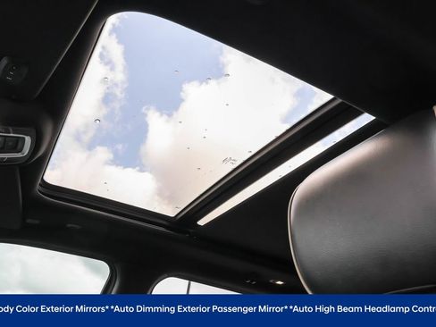 Used 2021 RAM 1500 Laramie w/ Sport Appearance Package image 11