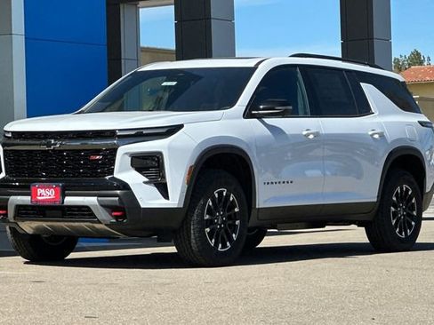 New 2026 Chevrolet Traverse Z71 w/ Enhanced Driving Package image 10