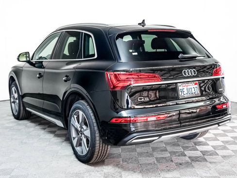 Used 2023 Audi Q5 2.0T Premium Plus w/ Premium Plus Package image 2