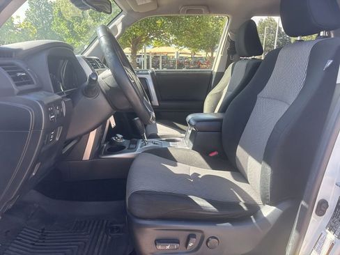 Used 2021 Toyota 4Runner SR5 AWD/4WD image 10