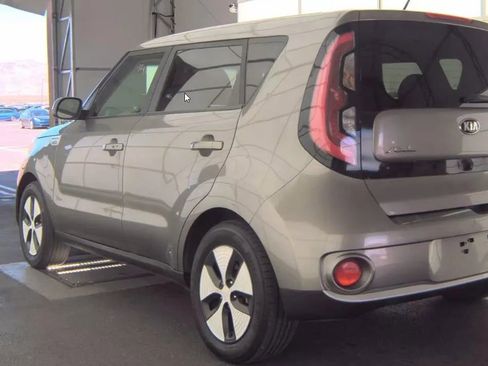 Used 2017 Kia Soul EV-e image 8