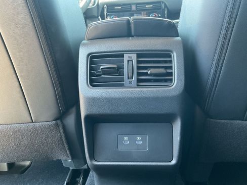 Used 2026 Nissan Rogue SL FWD image 10