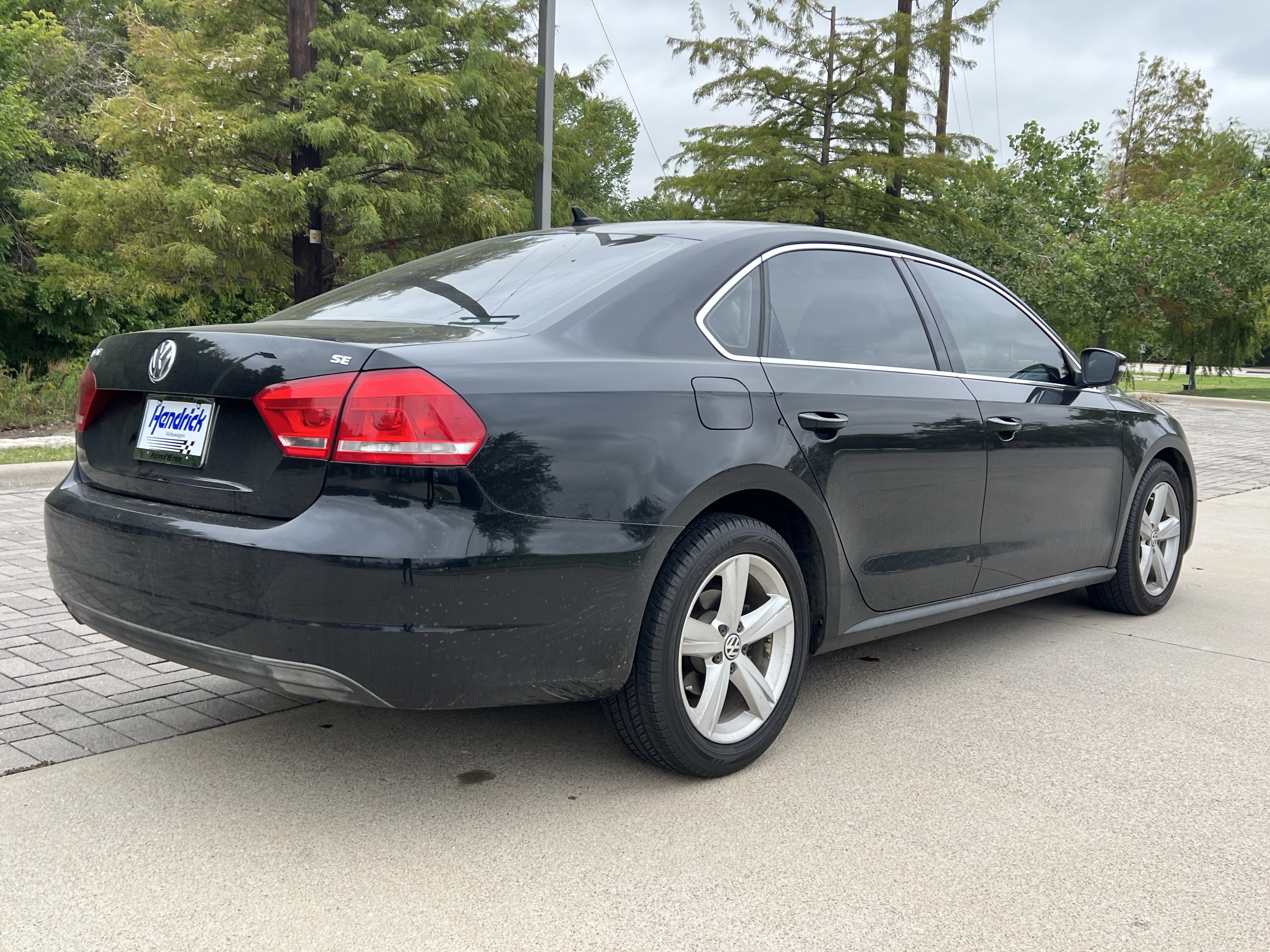 Used 2013 Volkswagen Passat 2.5 SE FWD image 9