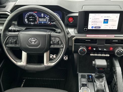Used 2024 Toyota Tacoma TRD Sport image 14