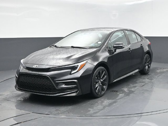 Used 2024 Toyota Corolla SE FWD image 4