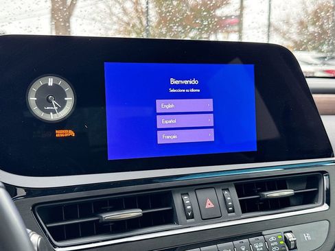 Used 2025 Lexus ES 350 350 image 26