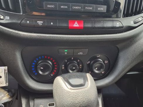 Used 2021 RAM ProMaster City Tradesman image 22