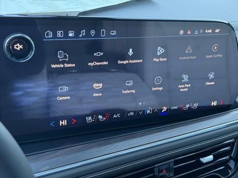 New 2025 Chevrolet Suburban Premier image 20