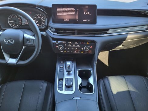Used 2025 INFINITI QX60 Pure image 14