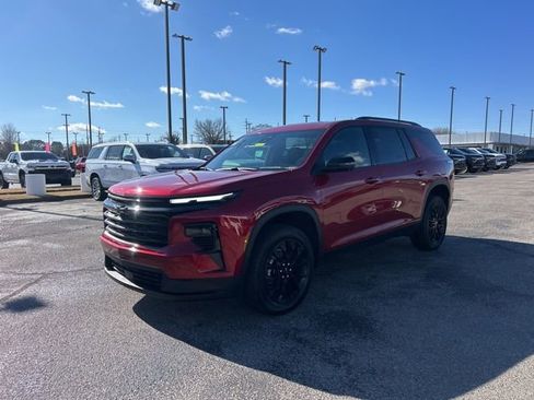 New 2026 Chevrolet Traverse LT w/ Midnight/Sport Edition image 7