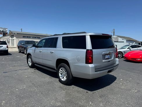 Used 2017 Chevrolet Suburban LT AWD/4WD image 3