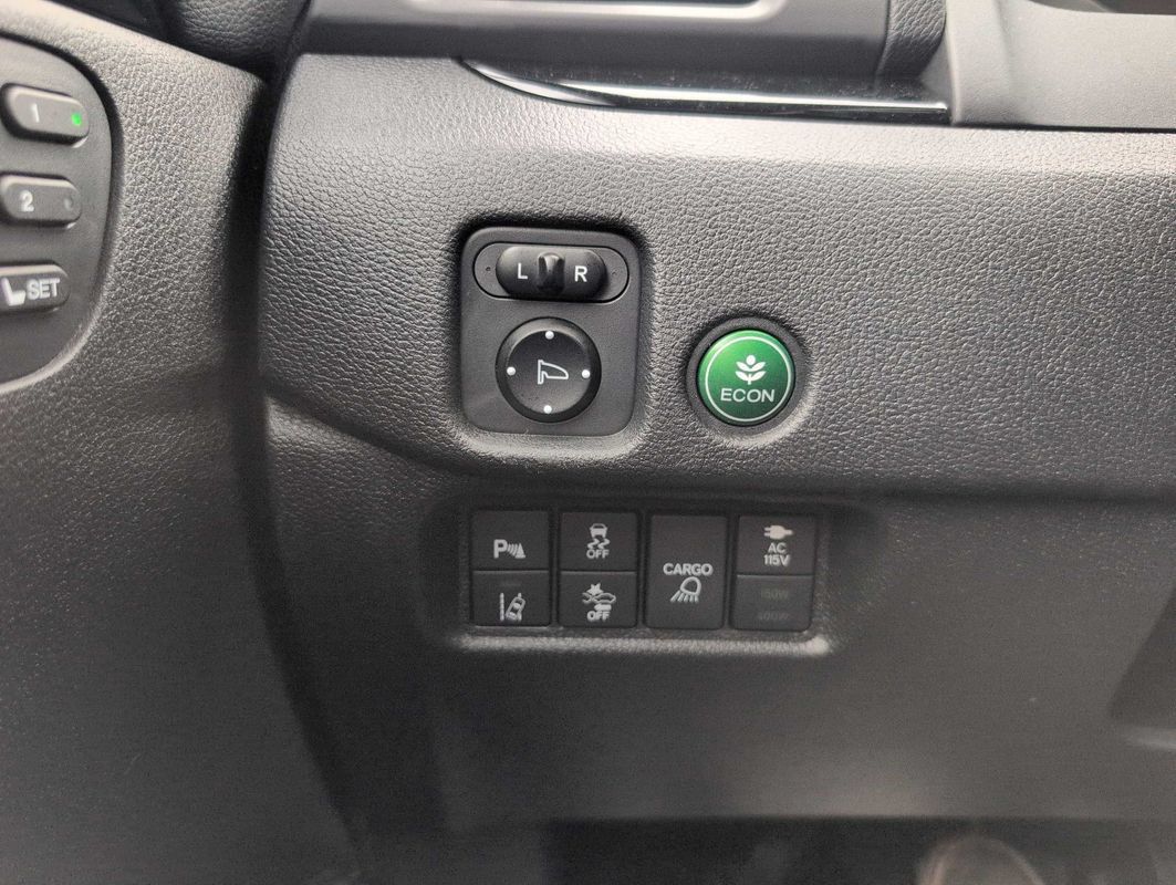 Used 2017 Honda Ridgeline Black Edition image 34
