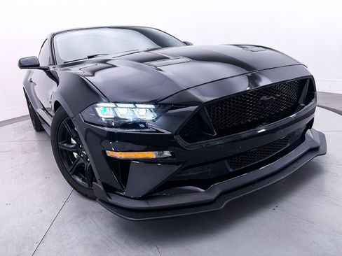 Used 2020 Ford Mustang GT w/ Black Accent Package RWD image 3