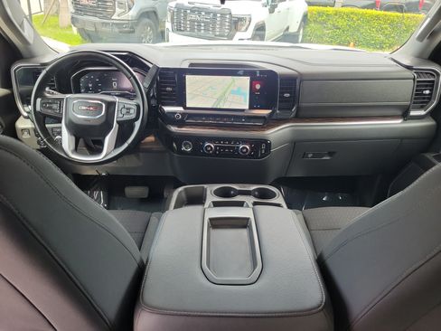 Used 2023 GMC Sierra 1500 Elevation AWD/4WD image 17