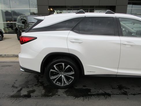 Used 2021 Lexus RX 450hL AWD w/ Premium Package image 10