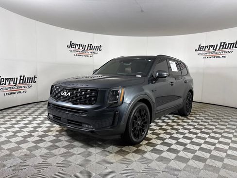 Used 2022 Kia Telluride SX w/ SX Prestige Package AWD/4WD image 1