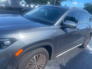 Used 2025 Volkswagen Tiguan S FWD video 1