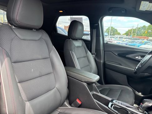 Used 2021 Chevrolet TrailBlazer RS w/ Sun and Liftgate Package AWD/4WD image 28