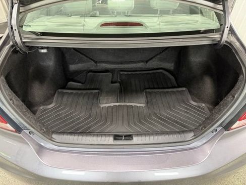 Used 2015 Honda Civic LX image 9