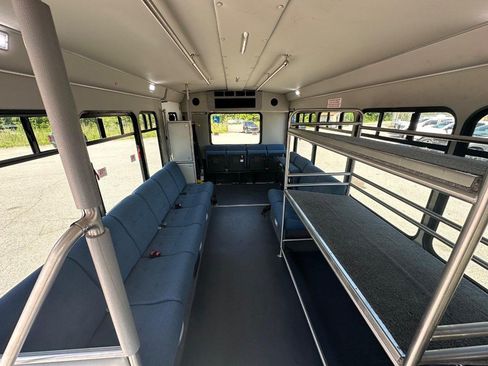 Used 2025 Ford E-450 and Econoline 450 Super Duty w/ Shuttle Bus Prep Package RWD image 15