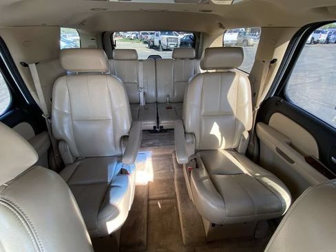 Used 2007 Chevrolet Tahoe LT w/ LT Preferred Equipment Group AWD/4WD image 22