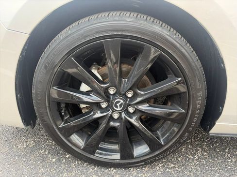 Used 2024 MAZDA MAZDA3 s FWD image 12