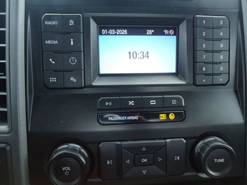 Used 2020 Ford F250 XL w/ Power Equipment Group image 18